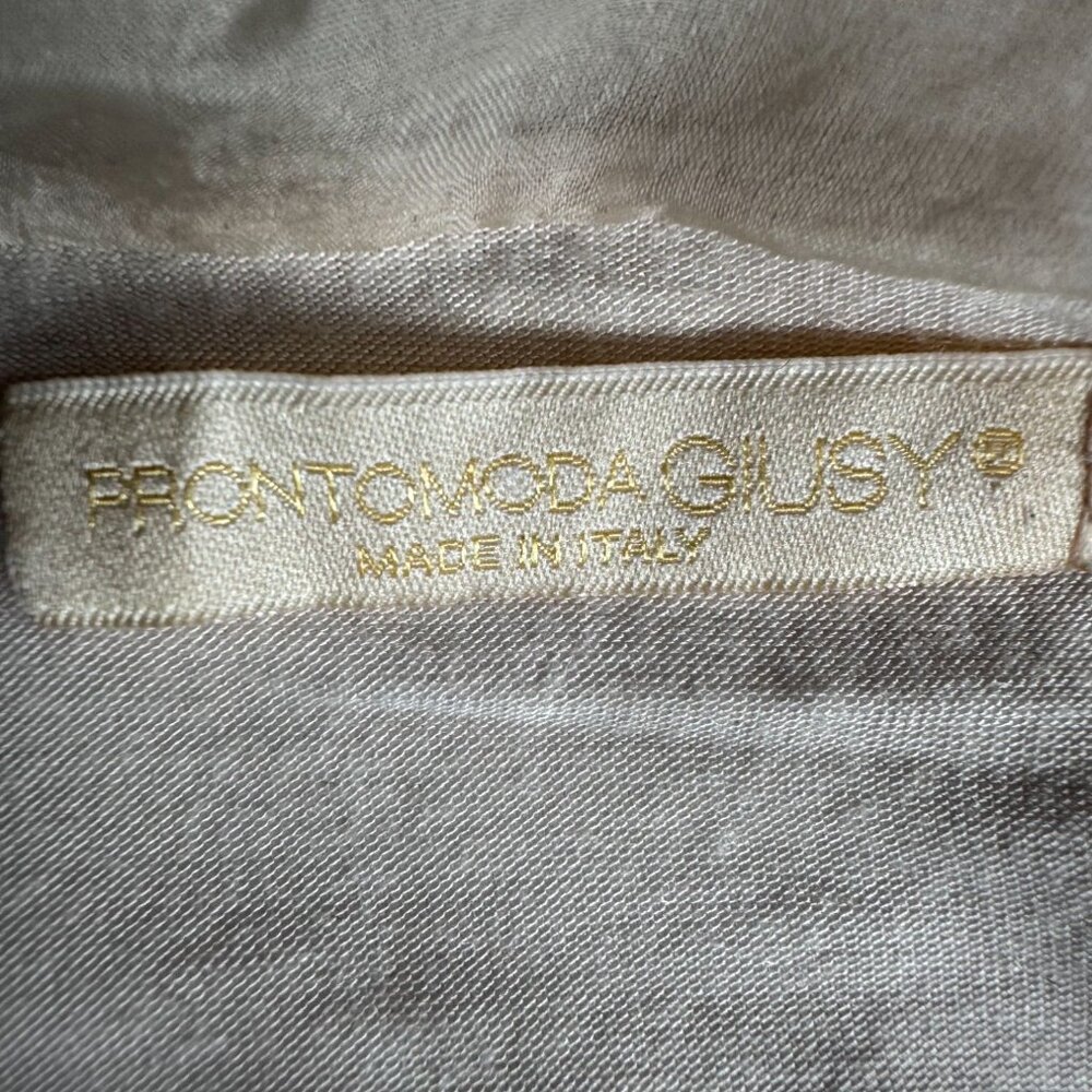 Sheer Beige Blouse With Embroidered Hem & 3/4 Sleeves By Prontomoda Giusy - Picture 6 of 16